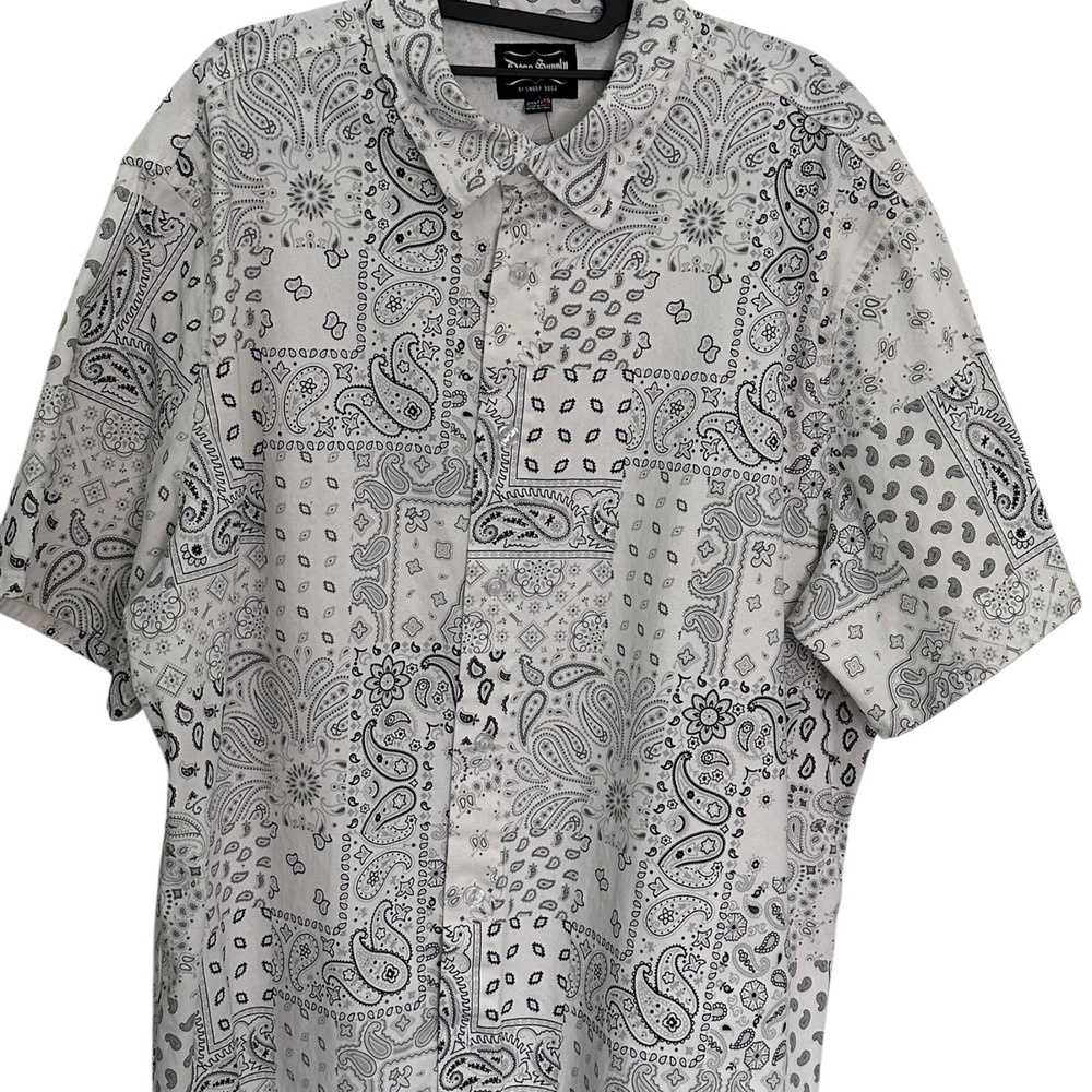 Dogg Supply by Snoop Dogg Mens Paisley Bandana Print Short Sleeve Shirt White XL
